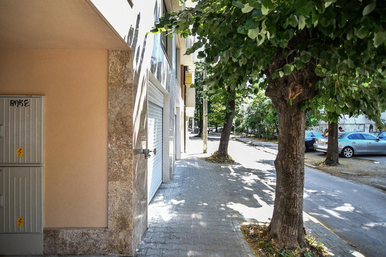 Cozy Flats Nearby Center Free Park Area Apartment Varna ภายนอก รูปภาพ