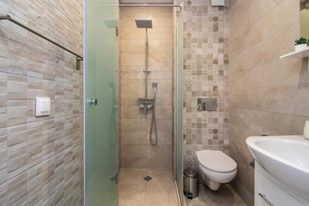 Cozy Flats Nearby Center Free Park Area Apartment Varna ภายนอก รูปภาพ