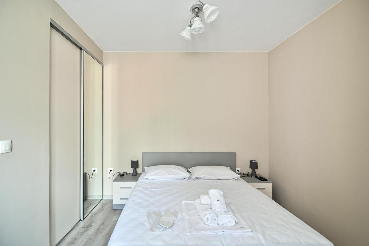 Cozy Flats Nearby Center Free Park Area Apartment Varna ภายนอก รูปภาพ